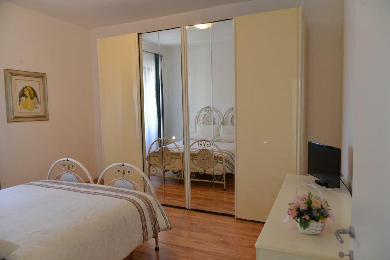 Apartamento de 60 m² en Aeropuerto de Roma - Fiumicino, con 2 habitación Exterior foto