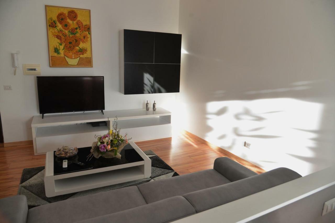 Apartamento de 60 m² en Aeropuerto de Roma - Fiumicino, con 2 habitación Exterior foto