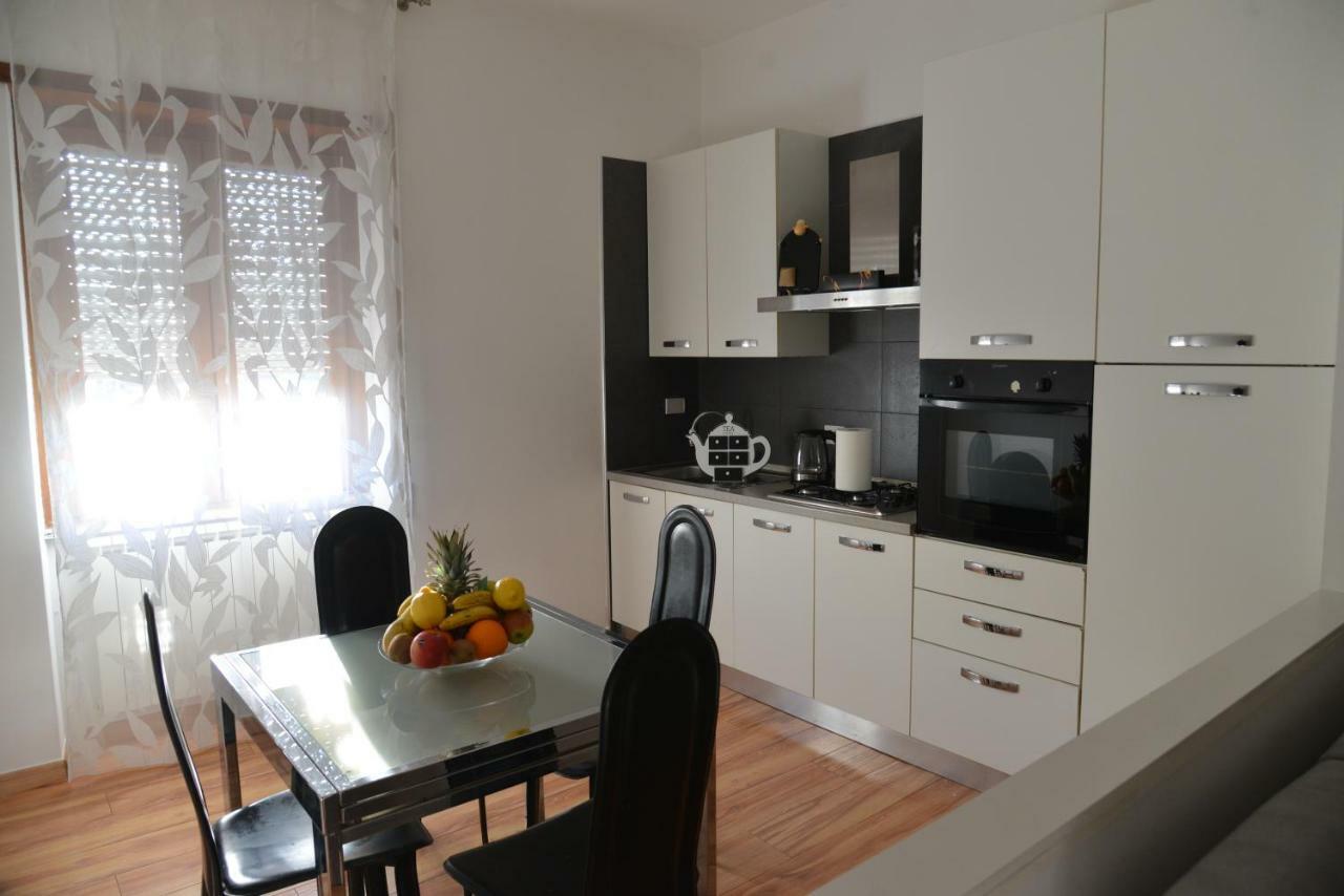 Apartamento de 60 m² en Aeropuerto de Roma - Fiumicino, con 2 habitación Exterior foto