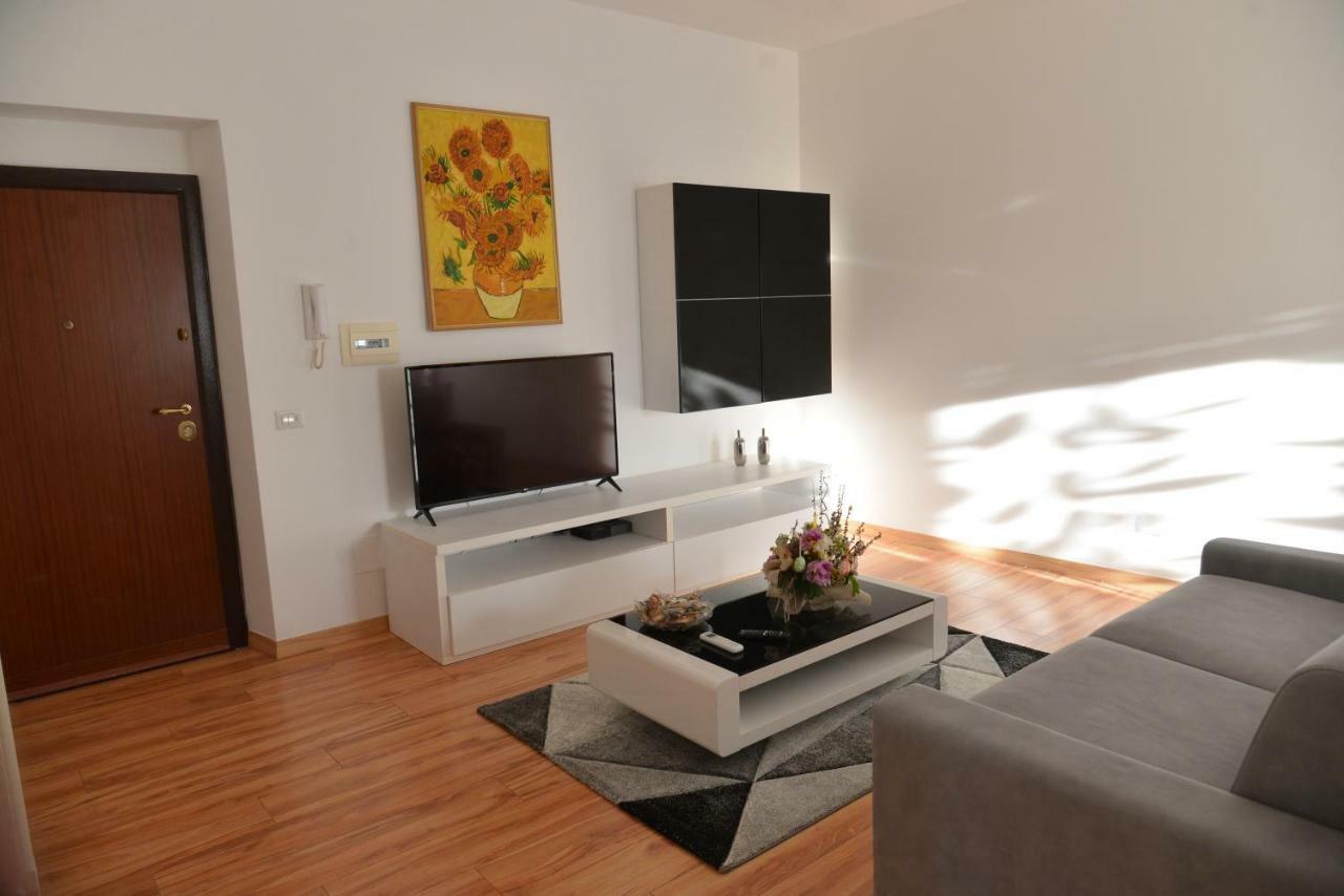 Apartamento de 60 m² en Aeropuerto de Roma - Fiumicino, con 2 habitación Exterior foto